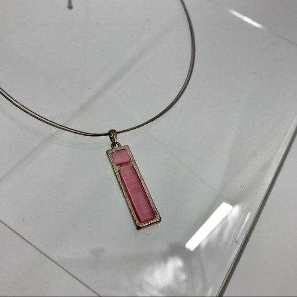 Lot of 3 Pink Necklaces - Picture 2 of 6